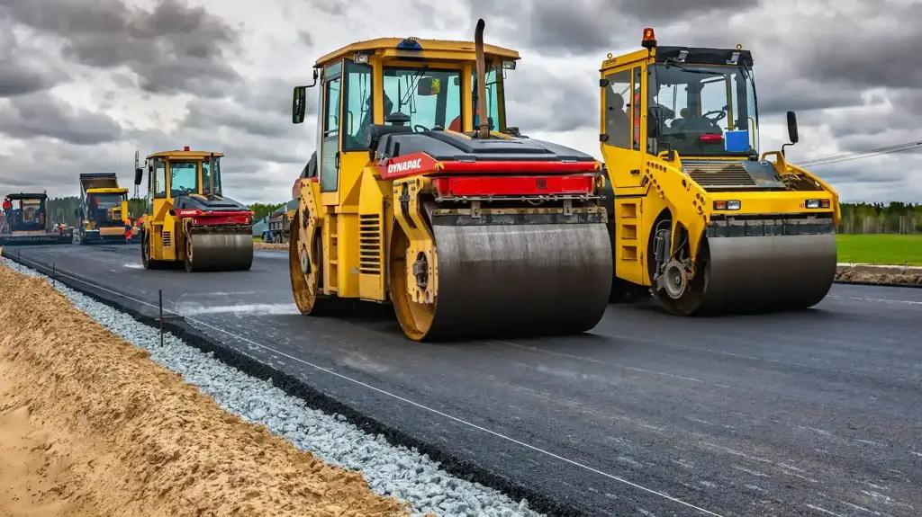 В прошлом году в Бишкеке было отремонтировано и заасфальтировано 122 дороги