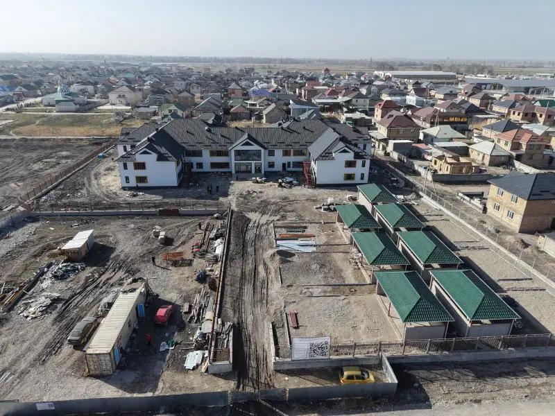 На каком этапе строительство детсада в жилмассиве «Биримдик-Кут», рассказали в мэрии
