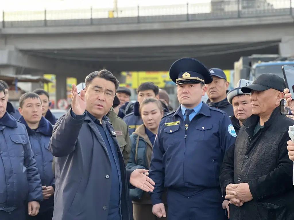 Оштогу баш аламан соода жайларын тазалоо тапшырмасы берилди