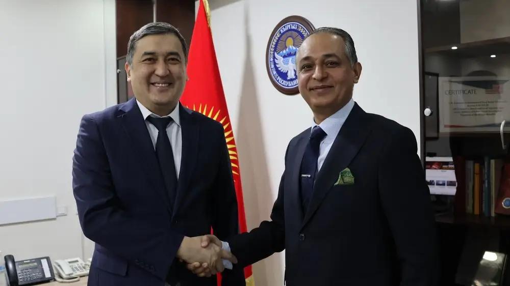 Трудовое законодательство одинаково защищает кыргызстанцев и граждан Пакистана — Минтруда