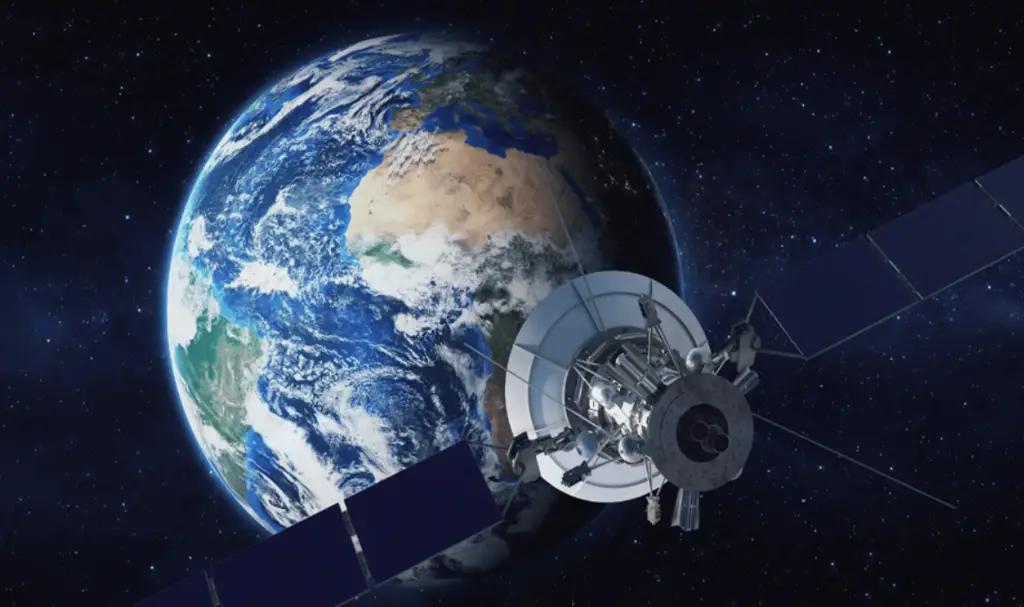 Кабмин создает госкомпанию «Кыргыз спутник» для развития космических технологий