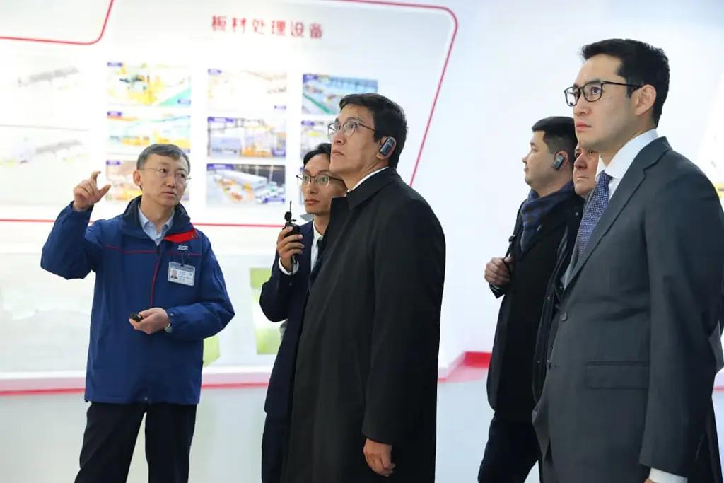 Байсалов обсудил в Шаньдуне запуск производств и сотрудничество с китайским бизнесом