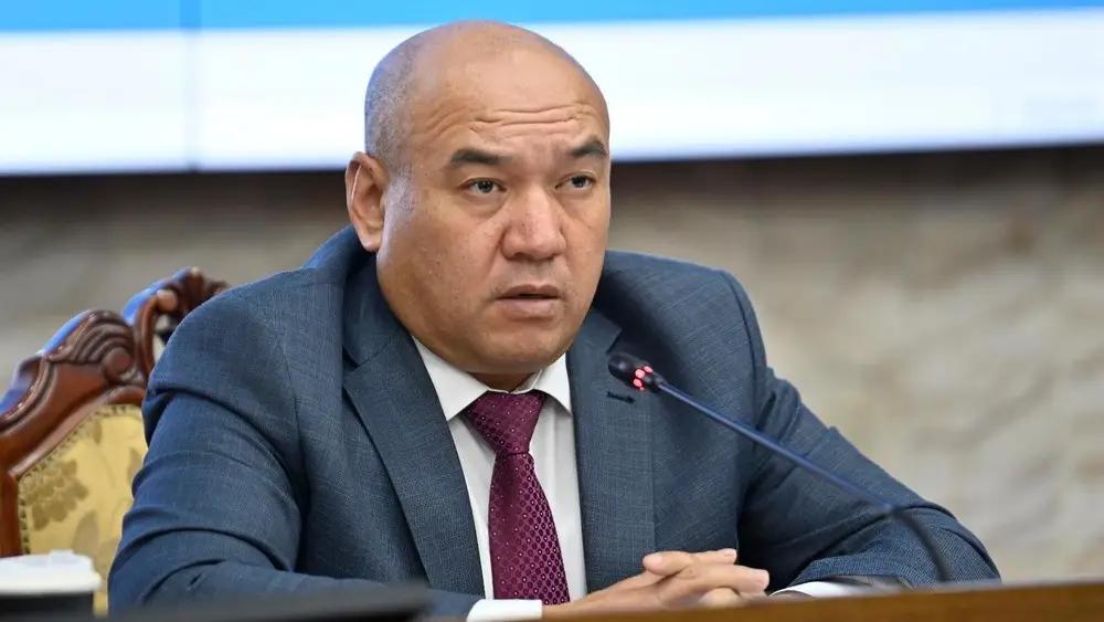 Депутат: Азыр МАИ кызматкерлерине акча берсең, акчаны албай качып кетишет