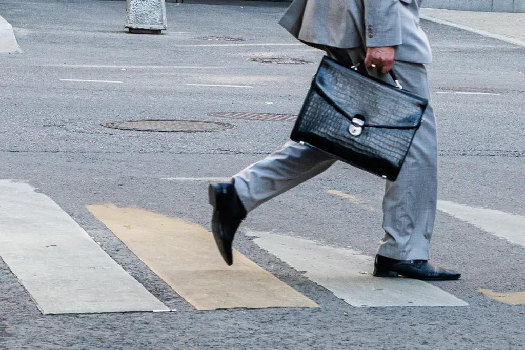 Новый глава Антимонопольной службы Мамыралиев вышел из совета директоров «Процессинг КейДжи»