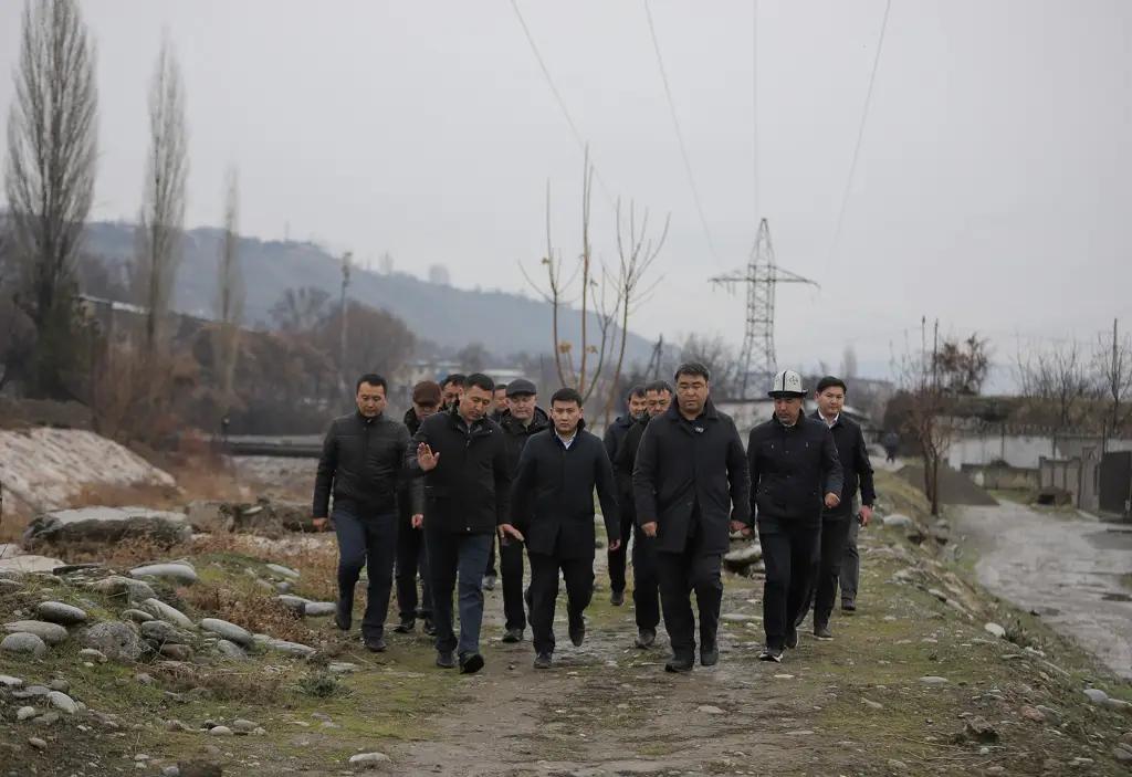 Ош шаарында 7 чакырым веложол курулуп, 10 гектардан ашуун жерге сейил бак отургузулат