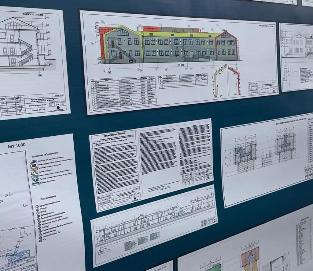 Свердлов районунун Ак-Бата конушуна 650 орундуу мектеп салынып баштады