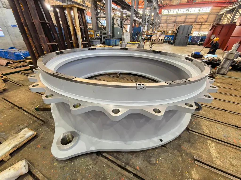 На Уч-Курганской ГЭС продолжается модернизация гидроагрегатов