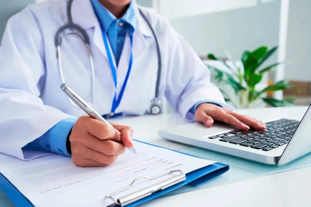 Медицина кызматкерлеринин айлыгы 1-апрелден тарта 100%га көтөрүлөт