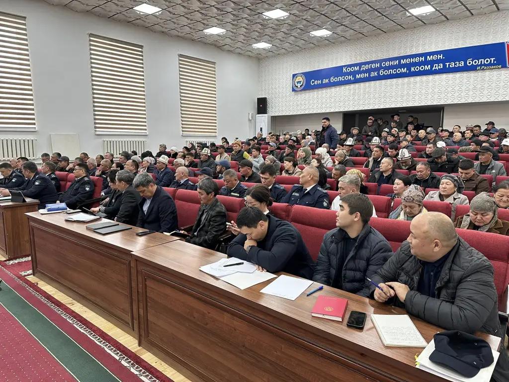 Баткенде “Салык күзөт” системасы ишкерлерге тааныштырылды