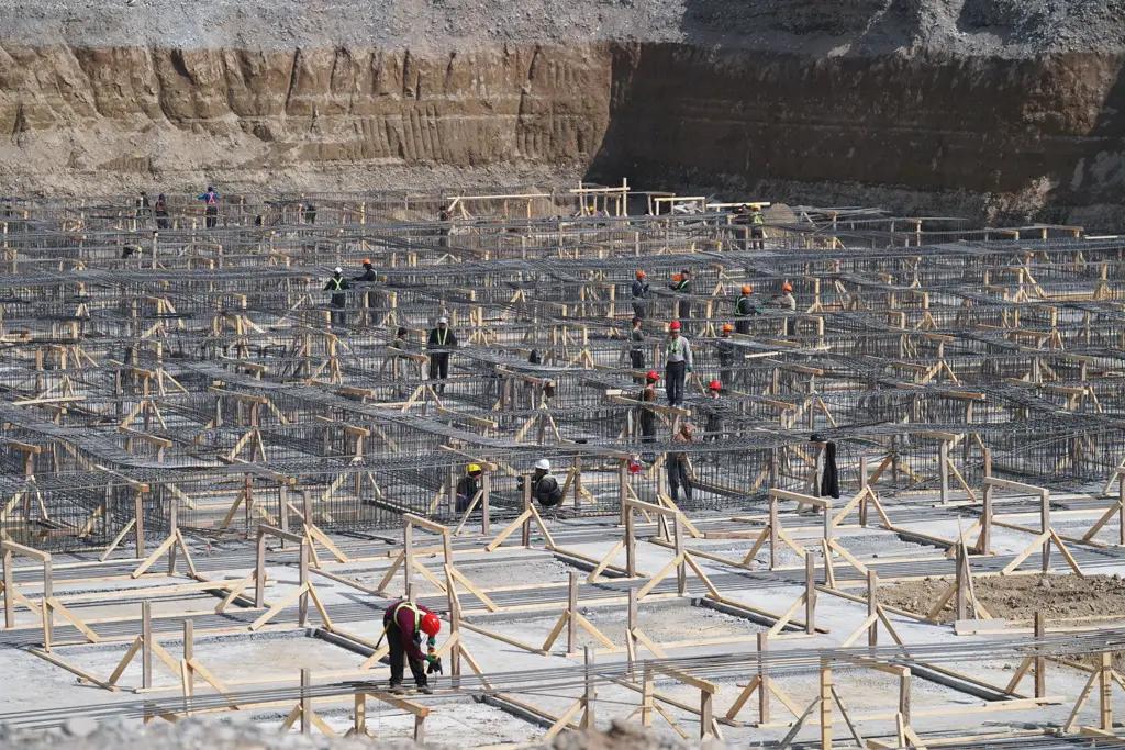 Манастагы ири курулуш объектилери министрликтин карамагына өтөт