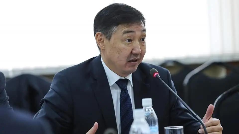 Жогорку Кеңеш Улуттук банктын төрагалыгына Алмаз Бакетаевдин талапкерлигин жактырды