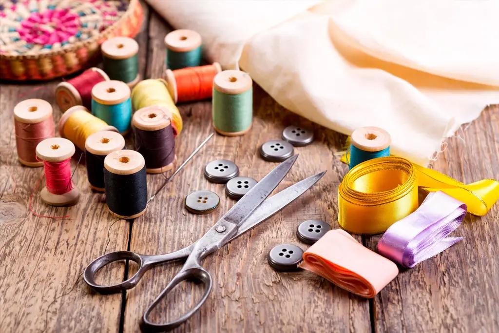 Швейная фабрика при МВД Кыргызстана закупает швейную фурнитуру на 7.6 млн сомов