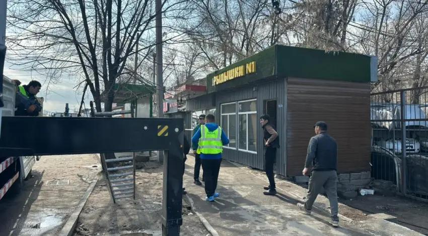 Бишкекте күркөлөрдү демонтаждоо иштери улантылууда