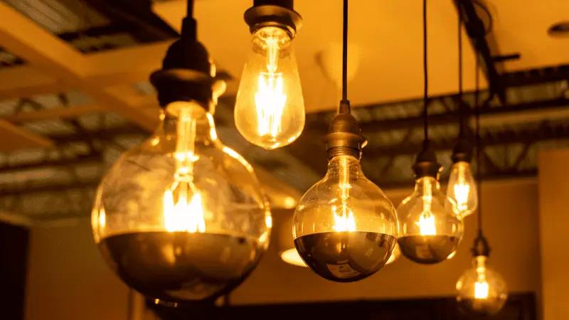 С 1 апреля будут сняты ограничения на электроснабжение в часы пиковой нагрузки