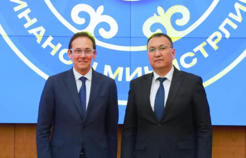 Кыргызстан до 16 апреля внесет деньги в капитал и IFC