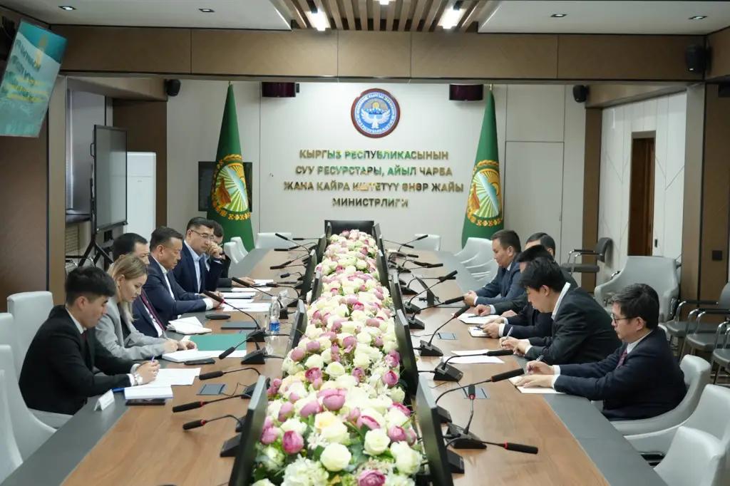 Более 5 тысяч человек задействованы в строительстве железной дороги Китай-Кыргызстан-Узбекистан