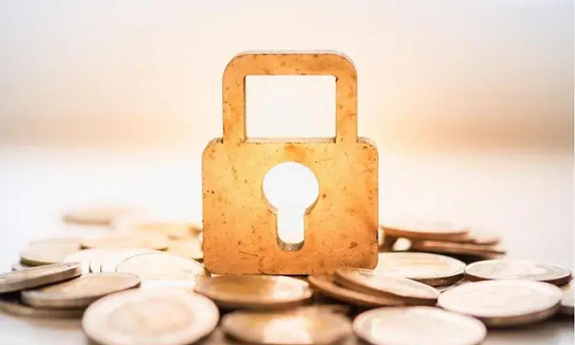 В марте более 30 тысяч кыргызстанцев установили самозапрет на кредиты