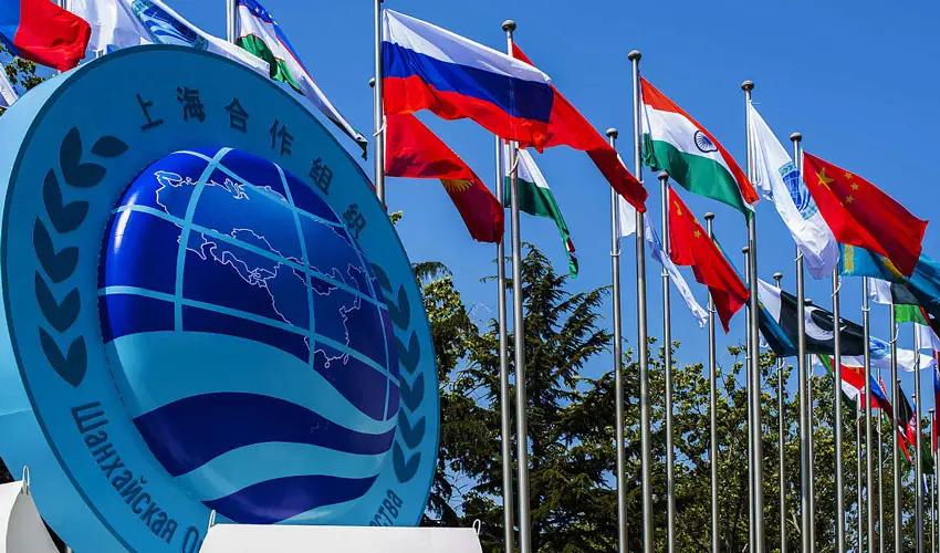 Банк ШОС еще в разработке, а Кыргызстан уже рассчитывает на его финансирование