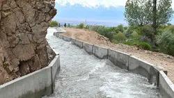 В Оше реконструируют зону отдыха вдоль канала Увам за 33.7 млн сомов