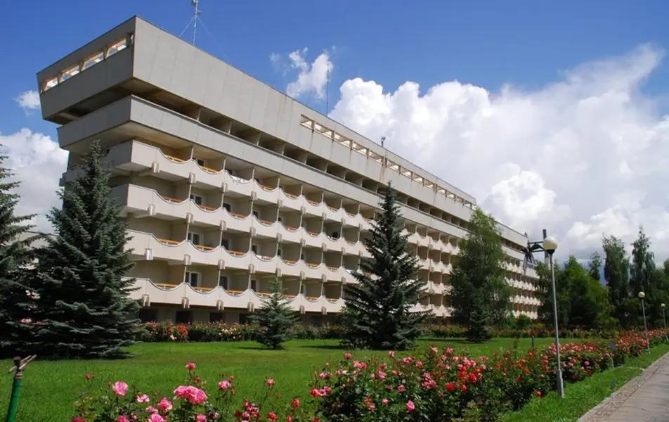 Эмгек министрлиги 205 млн сомго санаторий жолдомолоруна тендер жарыялады