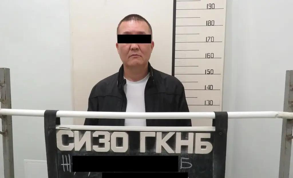 Аламүдүн райондук сотунун судьясы 26 миң доллар пара алууга шектелүүдө