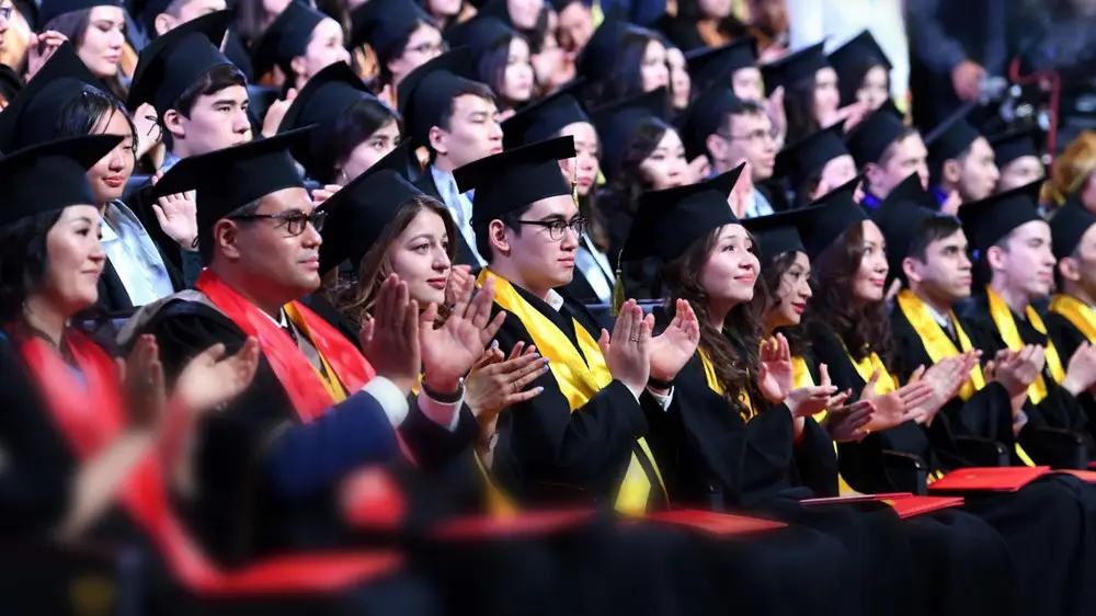 Кыргызстанда дипломдорду жокко чыгаруу укугу киргизилиши мүмкүн