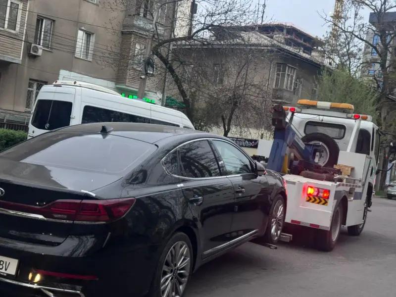 Бишкекте туура эмес токтотулган унааларга рейд уюштурулду