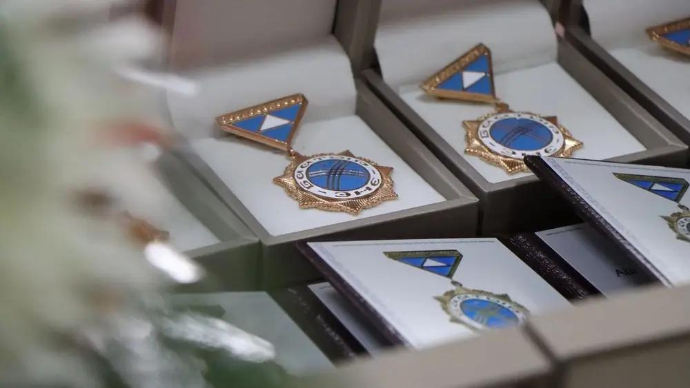 Баатыр энелердин балдарына жогорку окуу жайларда кошумча гранттык орундар бөлүнүшү мүмкүн