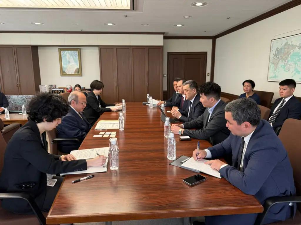 В Кыргызстане создадут центры подготовки для работы в Японии