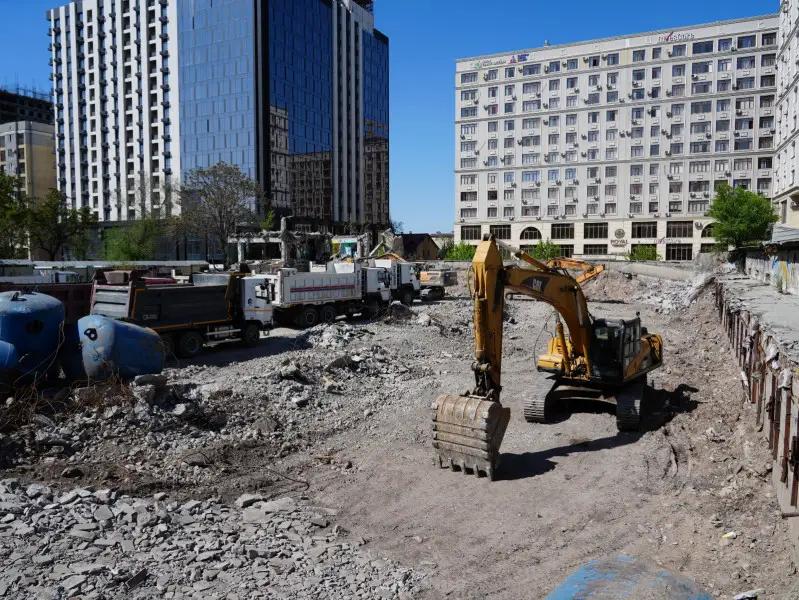 Реконструкция Дворца спорта: в столице строят современный бассейн