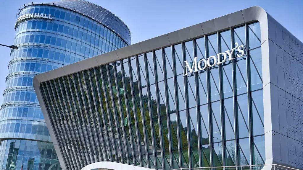 Кыргызстан просит повысить рейтинг — Сыдыков провел переговоры с Moody’s