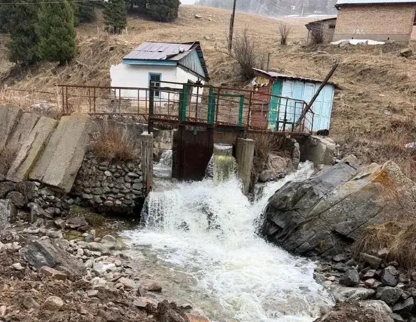 16.3 млн сомдук доо коюлду: ГЭС курулушунда мыйзам бузуу аныкталды