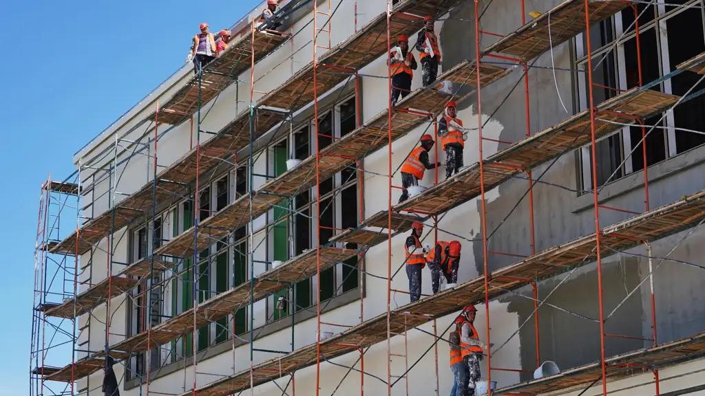 Кыргызстанда 223 мектептин курулуш жүрүүдө