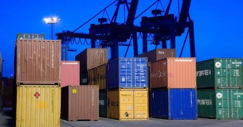 62% торговли Кыргызстана приходится на Бишкек