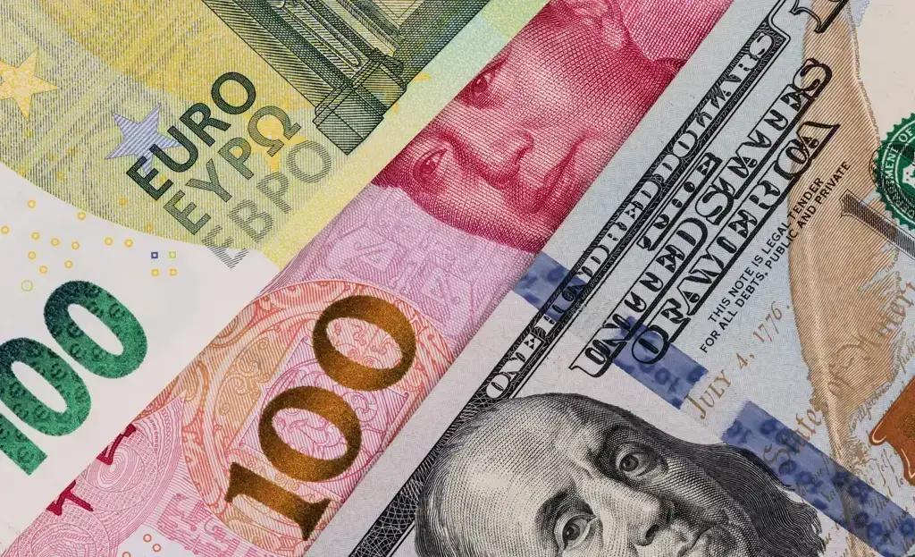 Евро и юань заметно выросли — курсы валют НБ КР на 12 мая