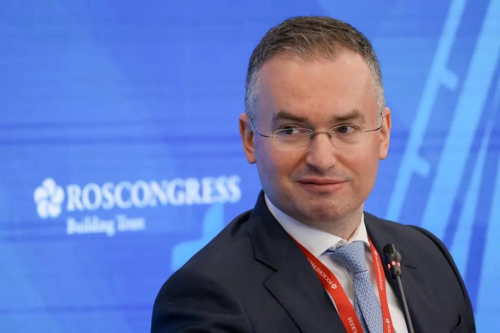 Discussions took place at the St. Petersburg International Economic Forum on how pension savings could become a driver of economic growth