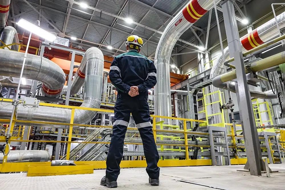 Промышленность Кыргызстана выросла на 14.4%: лидирует химия, фармацевтика и нефтепереработка