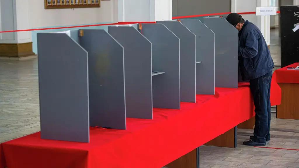Президенттик жана парламенттик шайлоолор өткөн күн дем алыш күн болот
