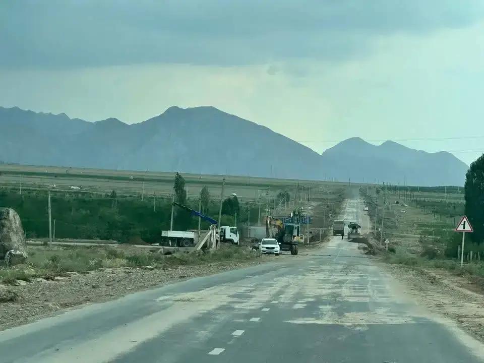 Сильный ветер в Баткене нанес ущерб на 16 млн сомов