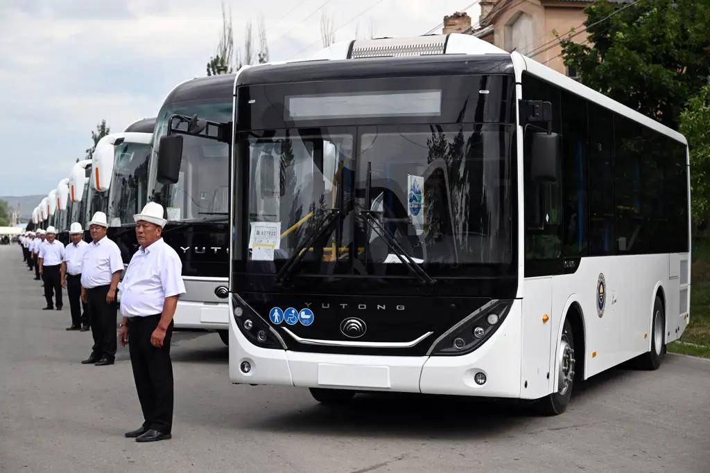 До конца года автопарк Каракола пополнят 75 новых автобусов