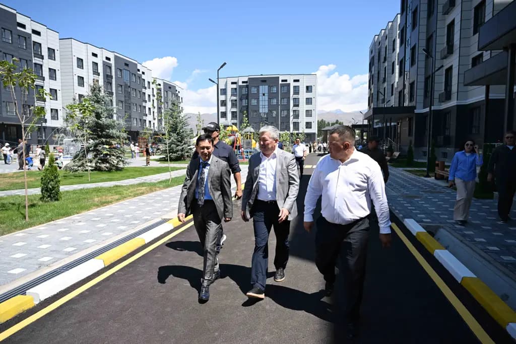 Таласта Мамлекеттик ипотекалык компания курган үйлөр ээлерине тапшырылды