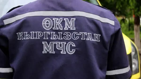 В Бишкеке задержаны сотрудники МЧС по делу о систематическом получении взяток