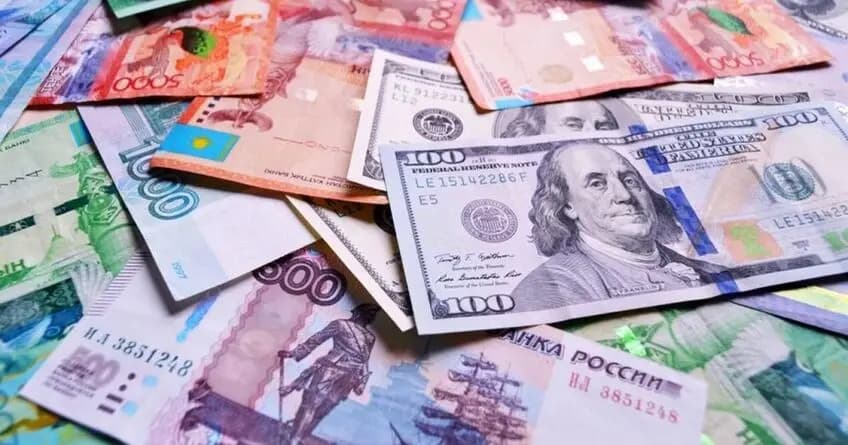 Евро и рубль подешевели, тенге укрепился: как изменились курсы валют в Кыргызстане
