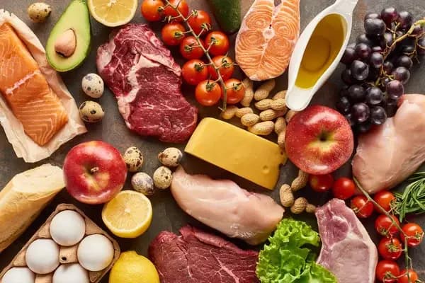 Мясо подорожало на 11.1%, фрукты — на 18.3%: как изменились цены в Кыргызстане