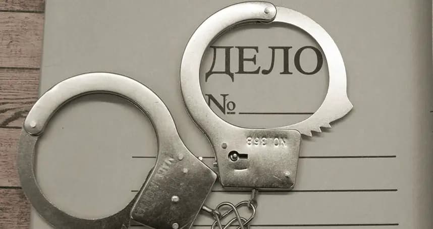 ГКНБ: действия двух таможенников нанесли государству крупный ущерб