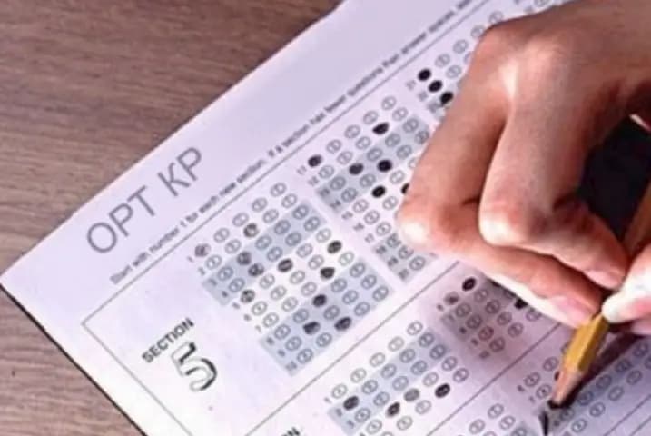 Жалпы республикалык тестирлөөнү биринчи жолу тапшыргандар үчүн акысыз кылуу сунушталууда