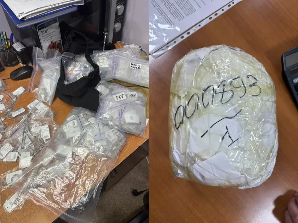 «Манас» аэропортунда өлкөгө зер буюмдарды мыйзамсыз алып кирүүгө бөгөт коюлду