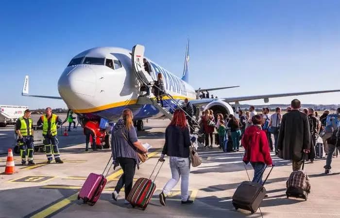 Kyrgyzstan has lifted the moratorium on the issuance of certificates to airlines