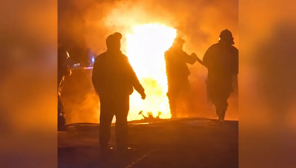 Пожар в жилмассиве «Дордой», горели склады, рынки не пострадали