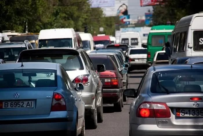 In Kyrgyzstan, the number of passenger cars increased by 13% over the past year